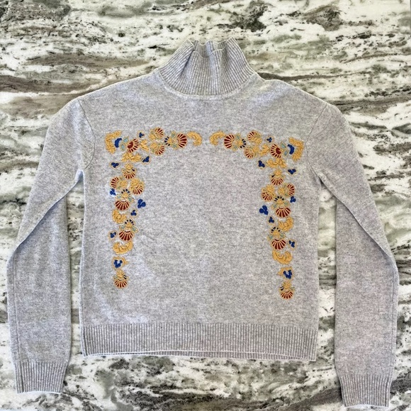Magaschoni 100% Cashmere Grey Embroidered Turtleneck Sweater - Picture 1 of 9